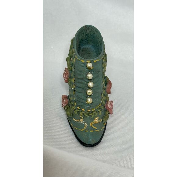 Collection of Womens Shoe Figurines (6), Victorian Style Miniature boots heels - Picture 7 of 16